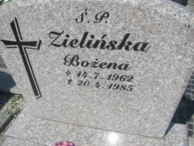 Bożena Zielińska 1962 Knurów - Grobonet - Wyszukiwarka osób pochowanych
