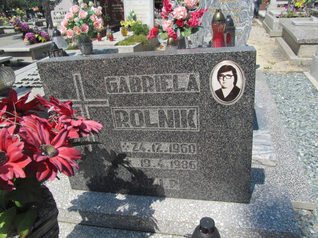 Gabriela Rolnik 1960 Knurów - Grobonet - Wyszukiwarka osób pochowanych