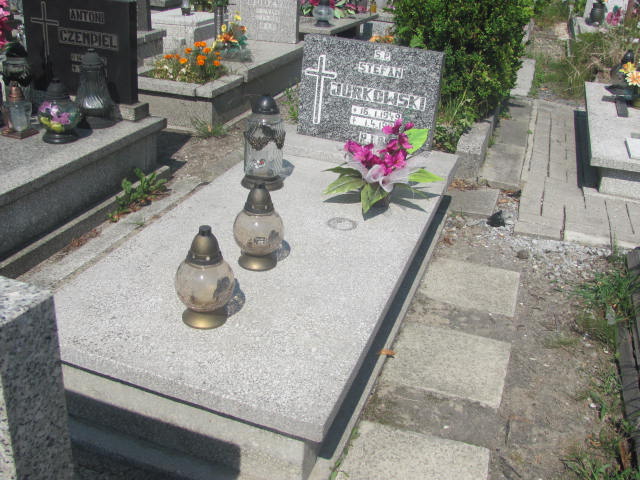 Grób Stefan Jurkowski