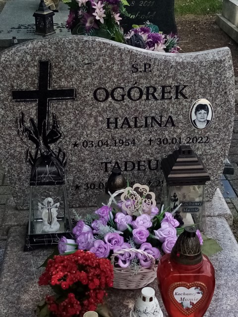 Grób HALINA OGÓREK