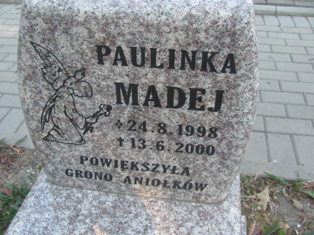 Paulina Madej 1998 Knurów - Grobonet - Wyszukiwarka osób pochowanych
