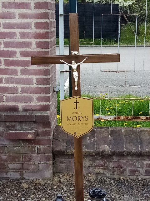 Grób ANNA MORYS