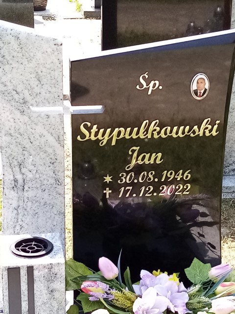 Jan STYPUŁKOWSKI 1946 Knurów - Grobonet - Wyszukiwarka osób pochowanych