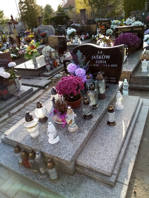 Zofia JAŚKÓW 1948 Knurów - Grobonet - Wyszukiwarka osób pochowanych