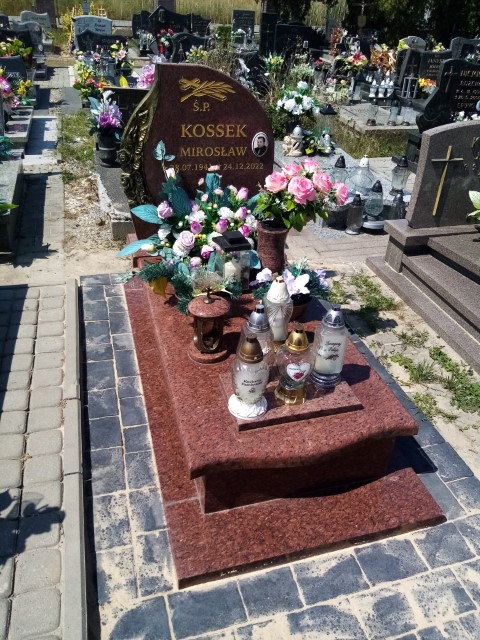 Mirosław KOSSEK 1941 Knurów - Grobonet - Wyszukiwarka osób pochowanych