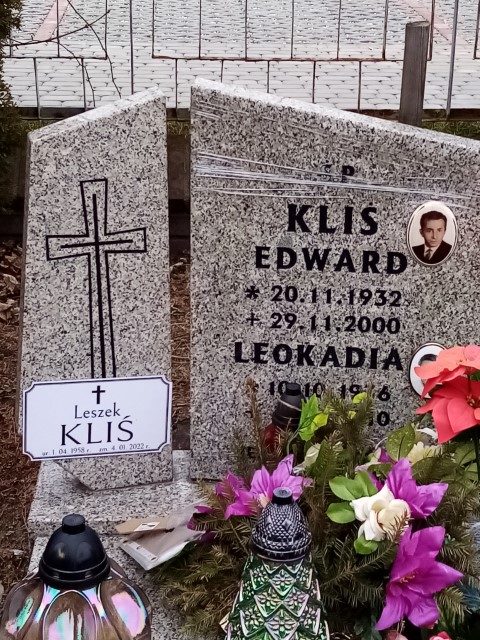 Grób LESZEK KLIŚ