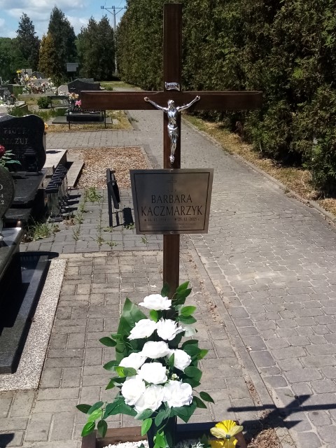 Barbara KACZMARZYK 1954 Knurów - Grobonet - Wyszukiwarka osób pochowanych