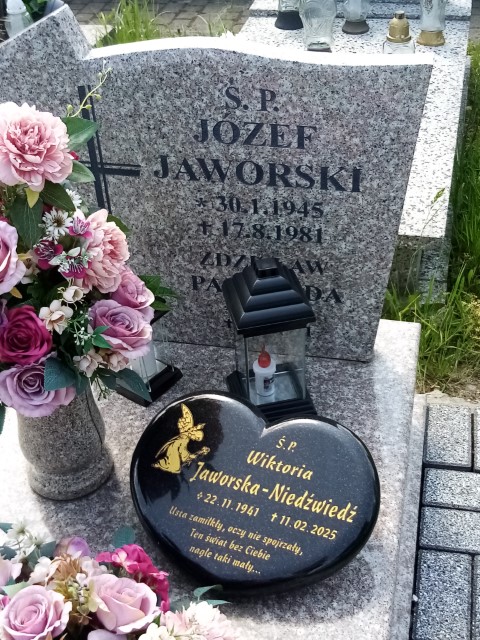 Grób Józef Jaworski
