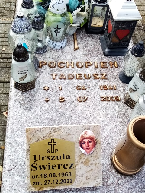 Grób Tadeusz Pochopień