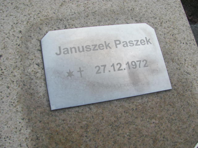 Janusz Paszek 1972 Knurów - Grobonet - Wyszukiwarka osób pochowanych