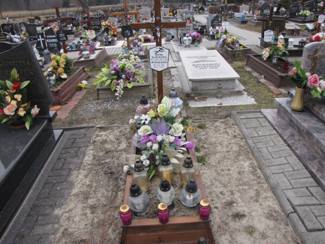 Krystyna BŁAŻEJEWSKA 1940 Knurów - Grobonet - Wyszukiwarka osób pochowanych