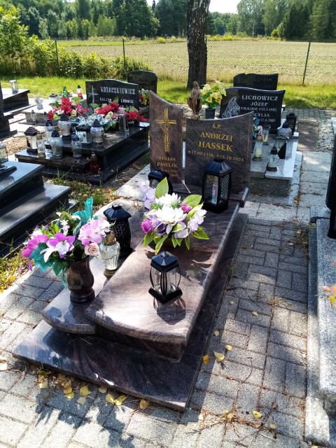 Teresa Pawlik 1947 Knurów - Grobonet - Wyszukiwarka osób pochowanych