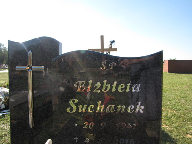 Elżbieta SUCHANEK 1941 Knurów - Grobonet - Wyszukiwarka osób pochowanych