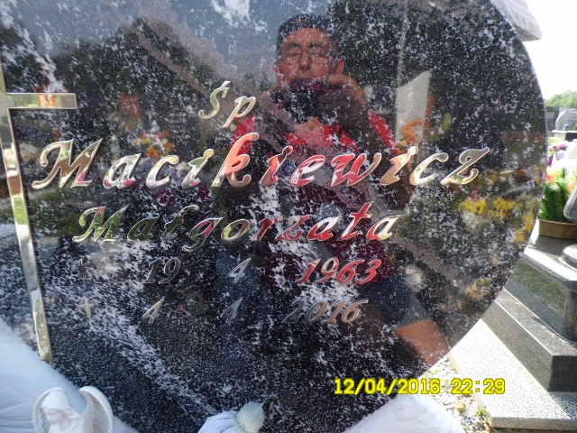 Małgorzata MACIKIEWICZ 1963 Knurów - Grobonet - Wyszukiwarka osób pochowanych