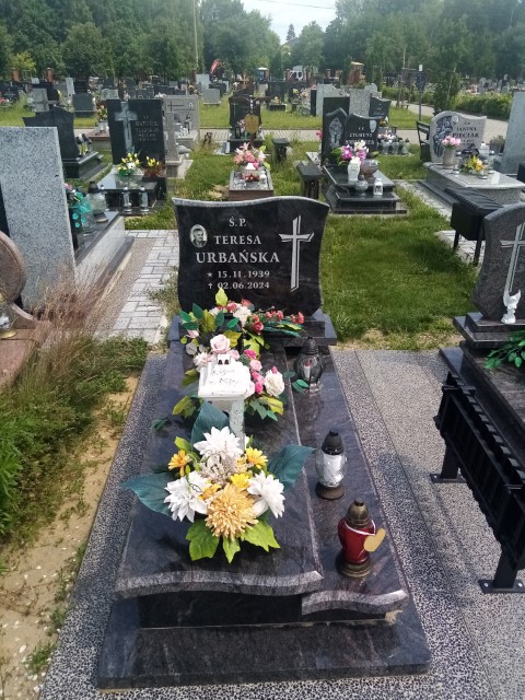 Teresa URBAŃSKA 1939 Knurów - Grobonet - Wyszukiwarka osób pochowanych