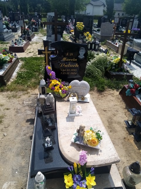 Marcin PALUCH 1995 Knurów - Grobonet - Wyszukiwarka osób pochowanych