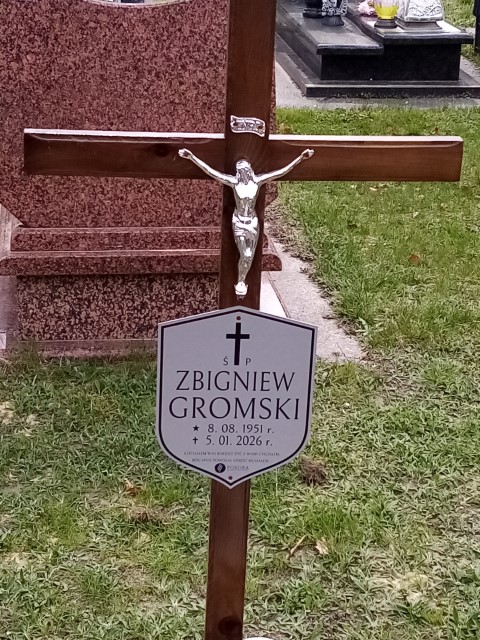 Zbigniew GROMSKI 1951 Knurów - Grobonet - Wyszukiwarka osób pochowanych