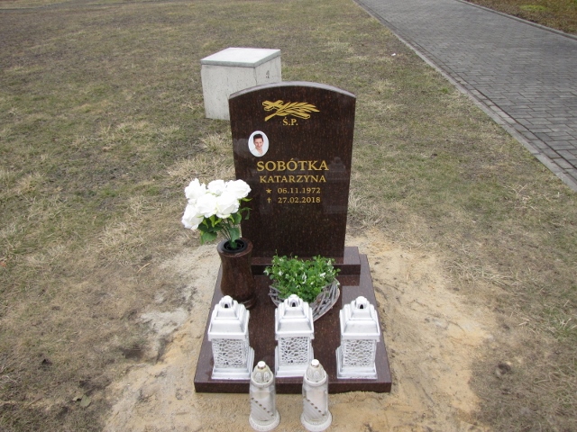 Katarzyna SOBÓTKA 1972 Knurów - Grobonet - Wyszukiwarka osób pochowanych