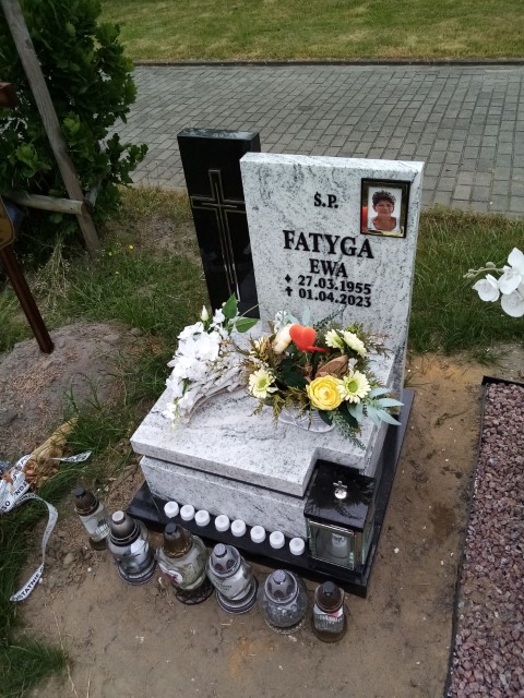 Ewa FATYGA 1955 Knurów - Grobonet - Wyszukiwarka osób pochowanych
